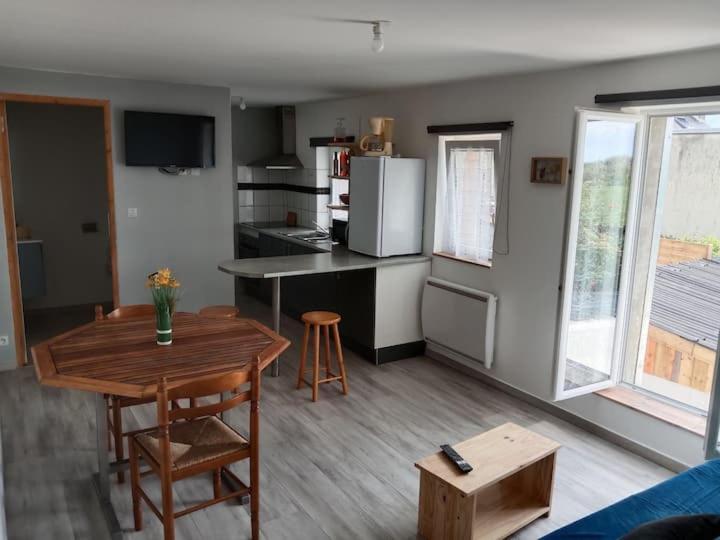 Appartamento Poisson Isigny-sur-Mer Esterno foto